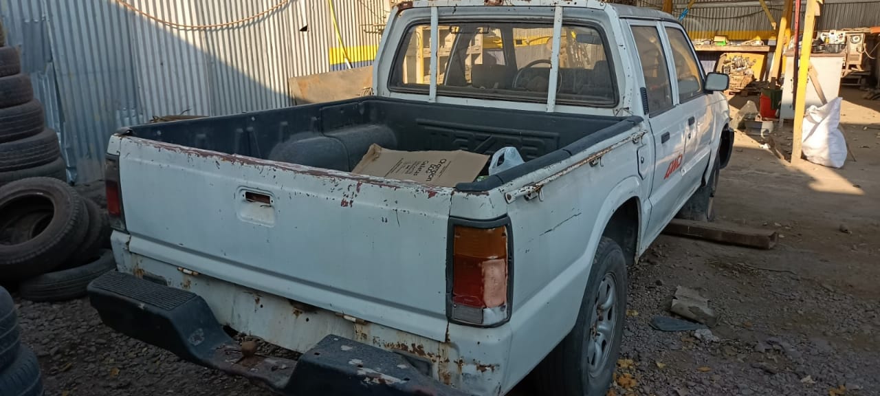  Mazda B2600 2000    EN DESARME